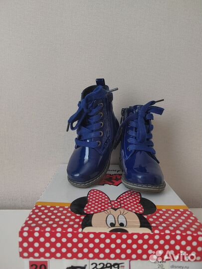 Ботинки для девочки Disney 20 р