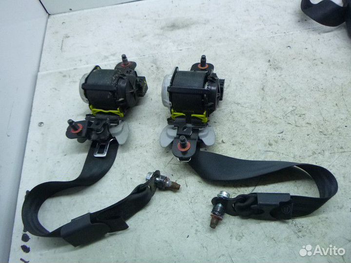 Ремень задний левый hyundai santa FE 2012