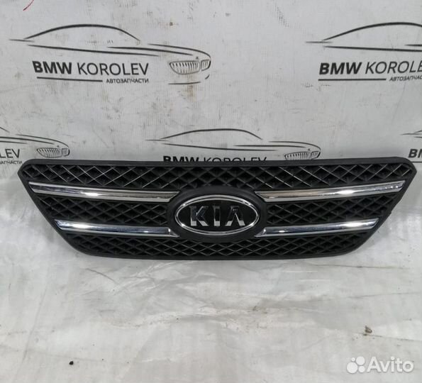 Решетка переднего бампера Kia Ceed