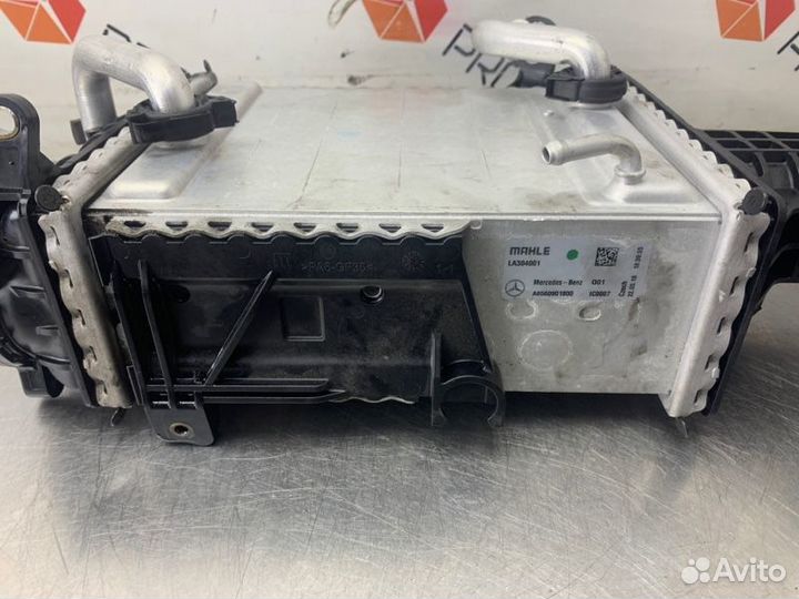 Интеркулер Mercedes E-Class W213 OM656 2.9 CDI