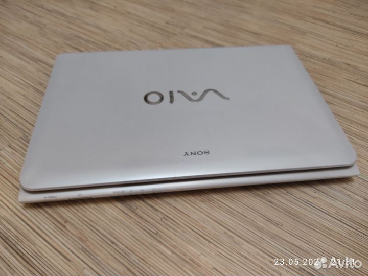 Ноутбук Sony vaio SVE 151