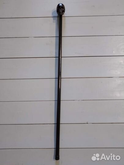 Трость с черепом