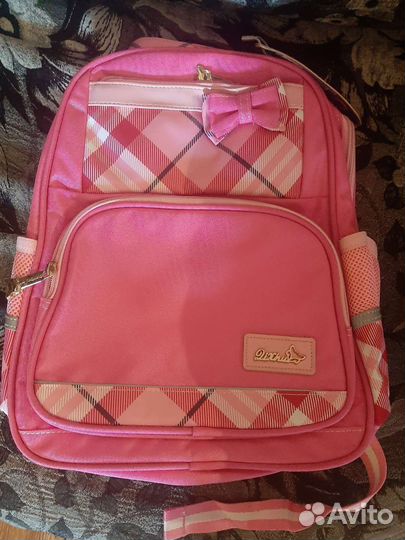 Рюкзак школьный для девочки новый