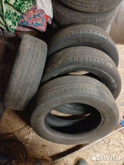 Continental UltraContact 225/60 R16