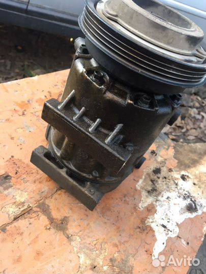 Компрессор кондиционера на Хюндай Сонату Тагаз 2.0