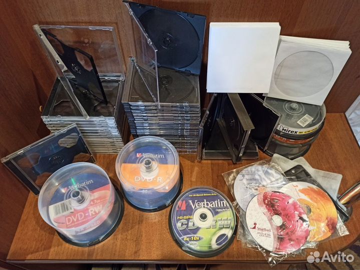 88 сd/DVD(R/RW) дисков+60 боксов для дисков