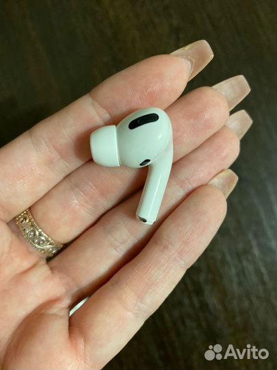 Оригинальные наушники AirPods Pro