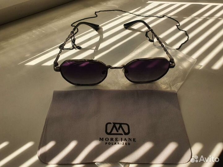 Солнцезащитные очки женские