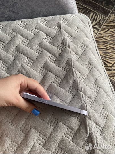 iPhone 14, 128 ГБ