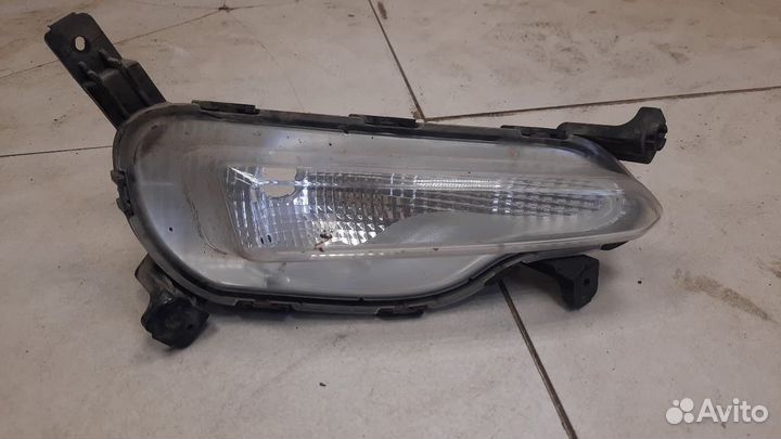Фара противотуманная передняя левая