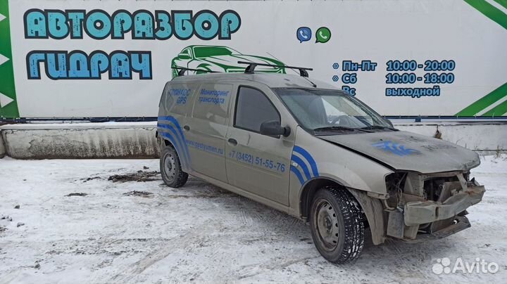 Брызговик передний левый LADA Largus 8450000980