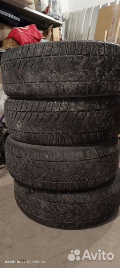 Goodyear UltraGrip Ice 225/60 R17 103T