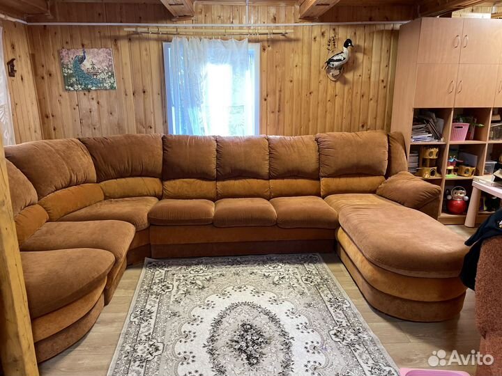 Большой угловой диван раскладной бу