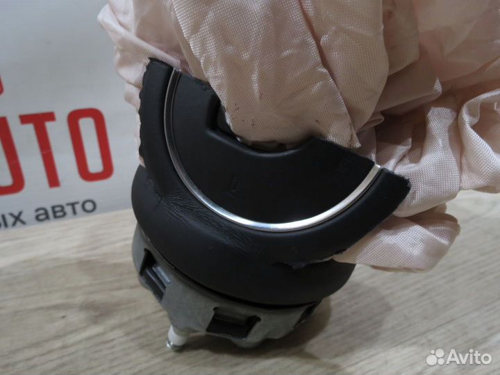 Подушка безопасности в руль Porsche Macan