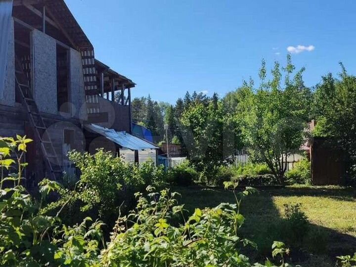 Дача 30 м² на участке 4 сот.