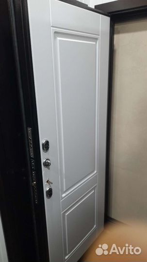 Дверь входнаяс терморазрывом