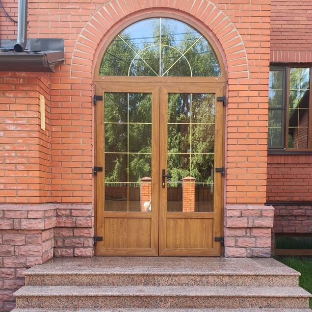 Дом 400 м² на участке 4 сот.