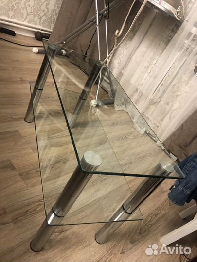 Стеклянная тумба