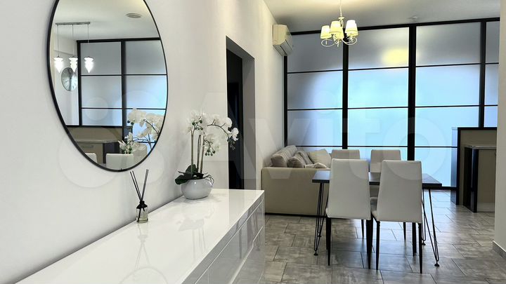 3-к. квартира, 107 м², 4/28 эт.