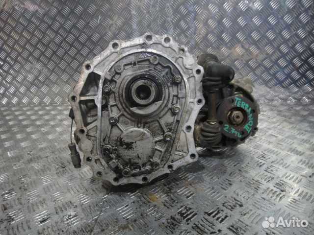 Коробка раздаточная Terrano (93-06) 2.7TD б/у (арт. 3310333G43)