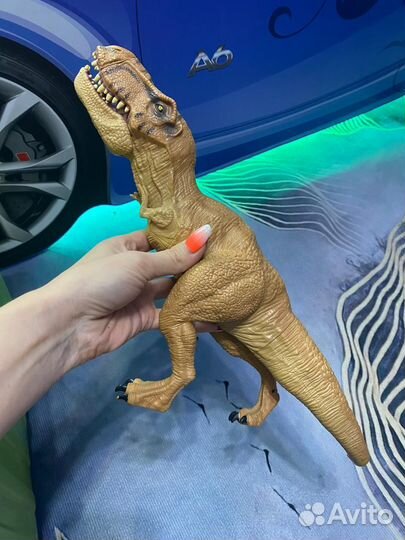 Динозавр t-rex игрушка