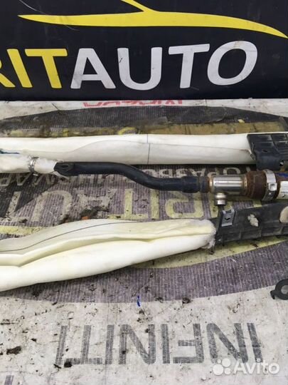 Шторка безопасности правая Kia Sportage 3 2.0 D4HA