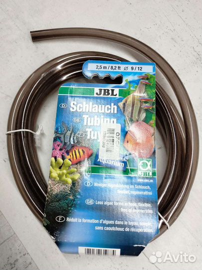 Удобрение, помпа, лист индийского мендаля и другое