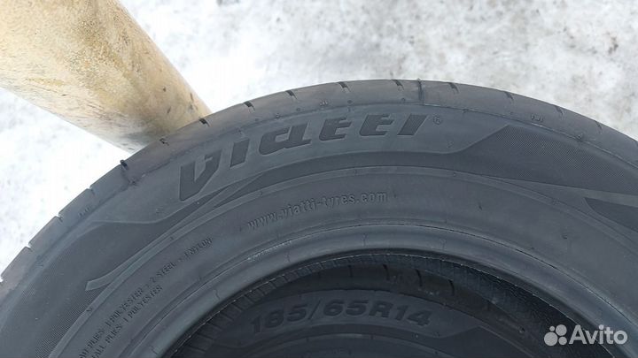 Viatti Strada 2 (V-134) 185/65 R14 90H