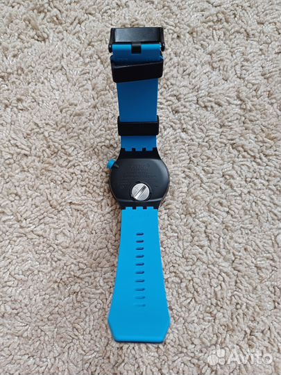 Наручные часы Swatch Big Bold SO27B101