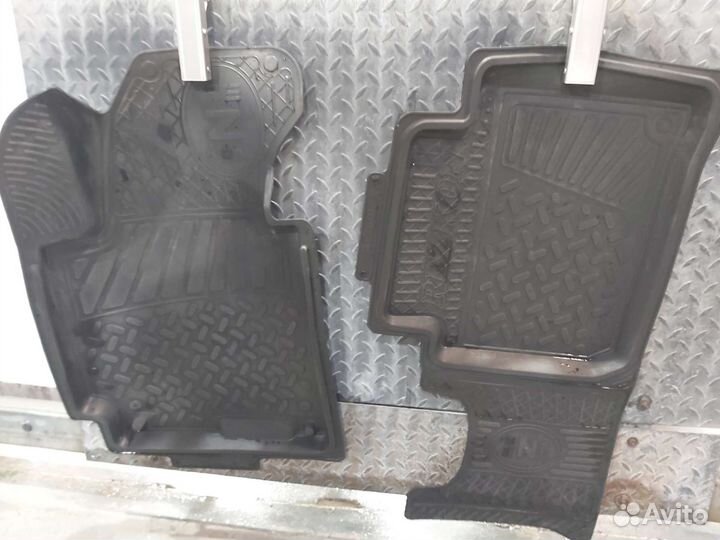 Автомобильные коврики цератто 3