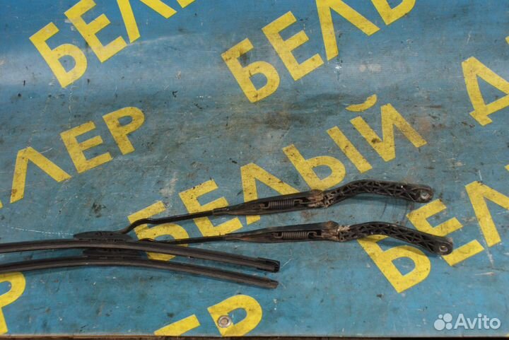 Поводки дворников KIA Sportage