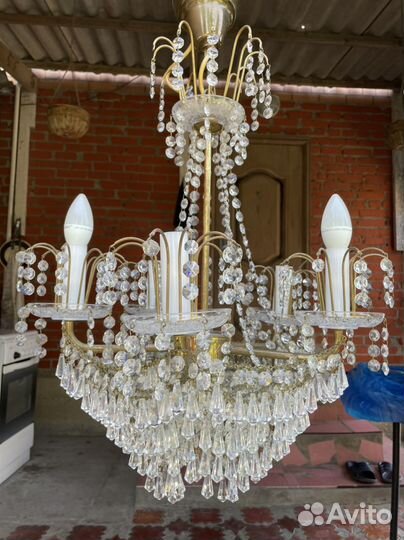 Люстра хрустальная (чехословакия),б/у