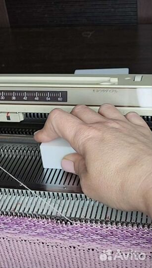 Каретка для роспуска полотна на вязальных машинах