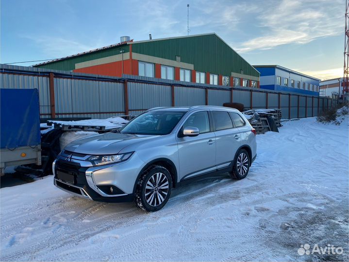 Mitsubishi Outlander 2.0 CVT, 2019, 77 000 км