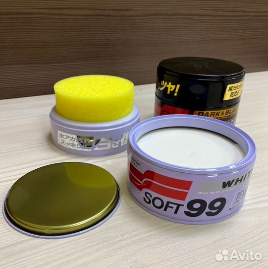 Защитный полироль для кузова авто Soft99 Soft Wax