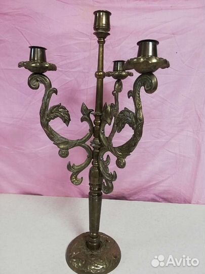 Большой старинный бронзовый подсвечник