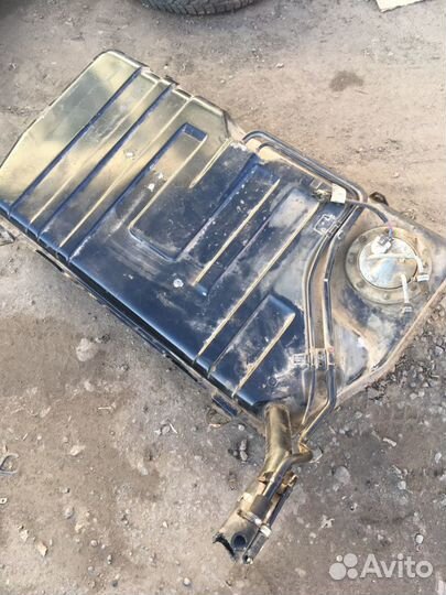 Бензобак Шеви Нива