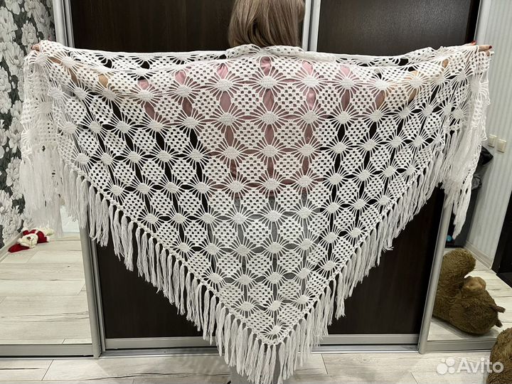 Шаль/платок/бактус/шарф/палантин/треугольник