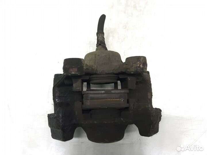 Суппорт задний правый Mercedes E W210 2.0 I 2002