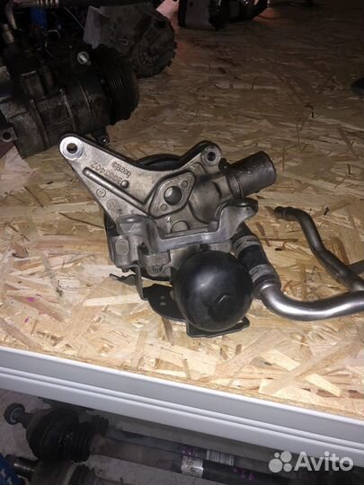 Гидронасос стабилизаторов Mercedes ML63 GL63 166