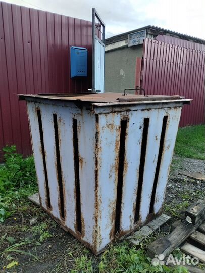 Мусорный бак