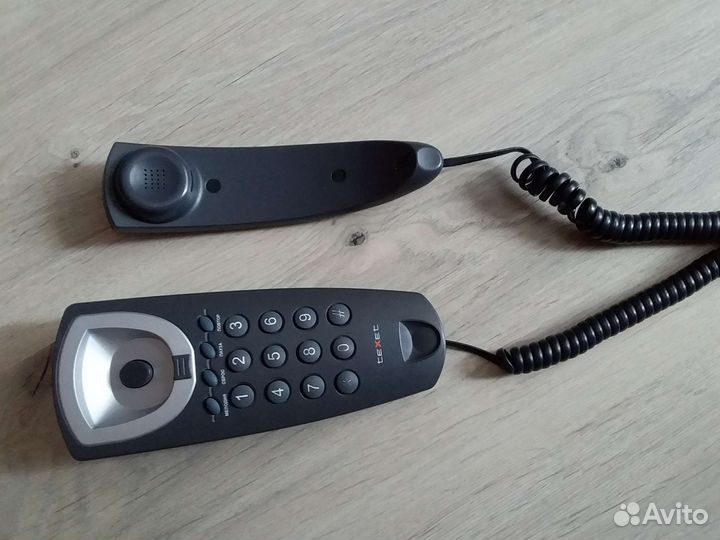 Телефонный аппарат