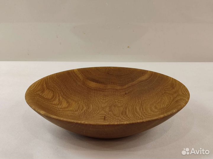 Деревянная тарелка