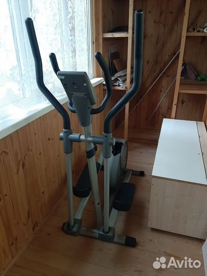 Эллиптический тренажер torneo