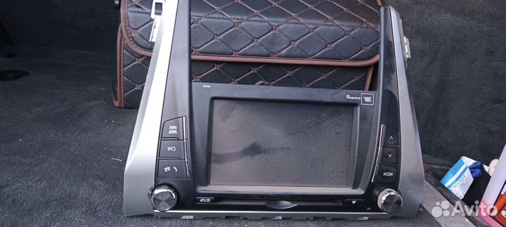 Штатная магнитола на toyota camry 55