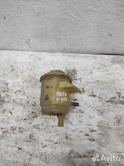 Бачок гур Chevrolet aveo t250