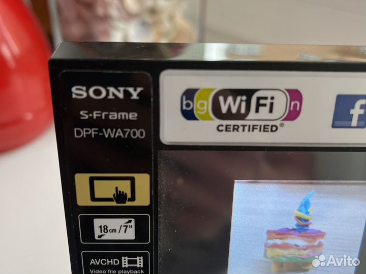 Продам цифровую фоторамку Sony S-Frame DPF-WA700