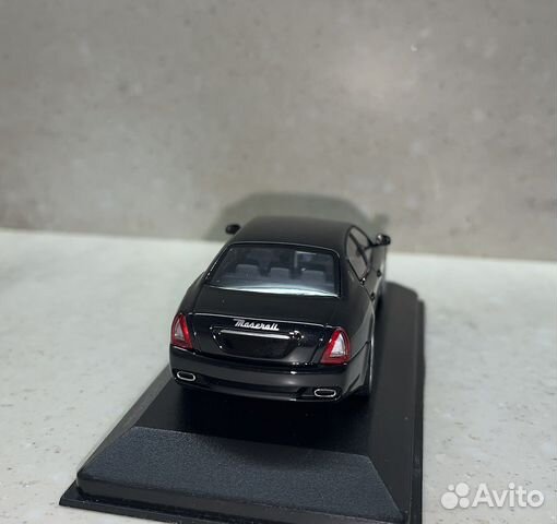 Maserati Quattroporte Sport GT S Minichamps