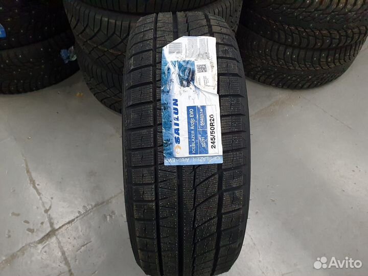 Nokian Tyres Hakka Black 2 245/40 R20