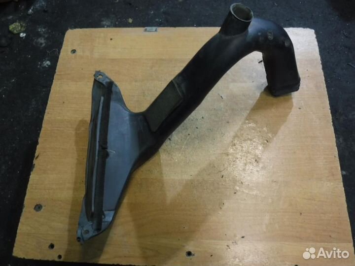 Воздуховод Toyota Camry V30